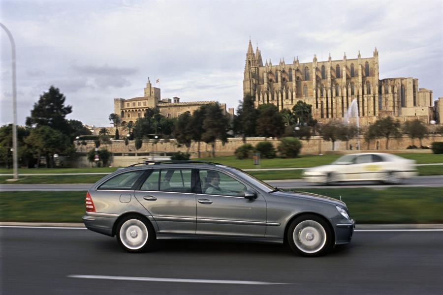  Mercedes-Benz C-Class Estate 2004 года  (фото 60 из 68)